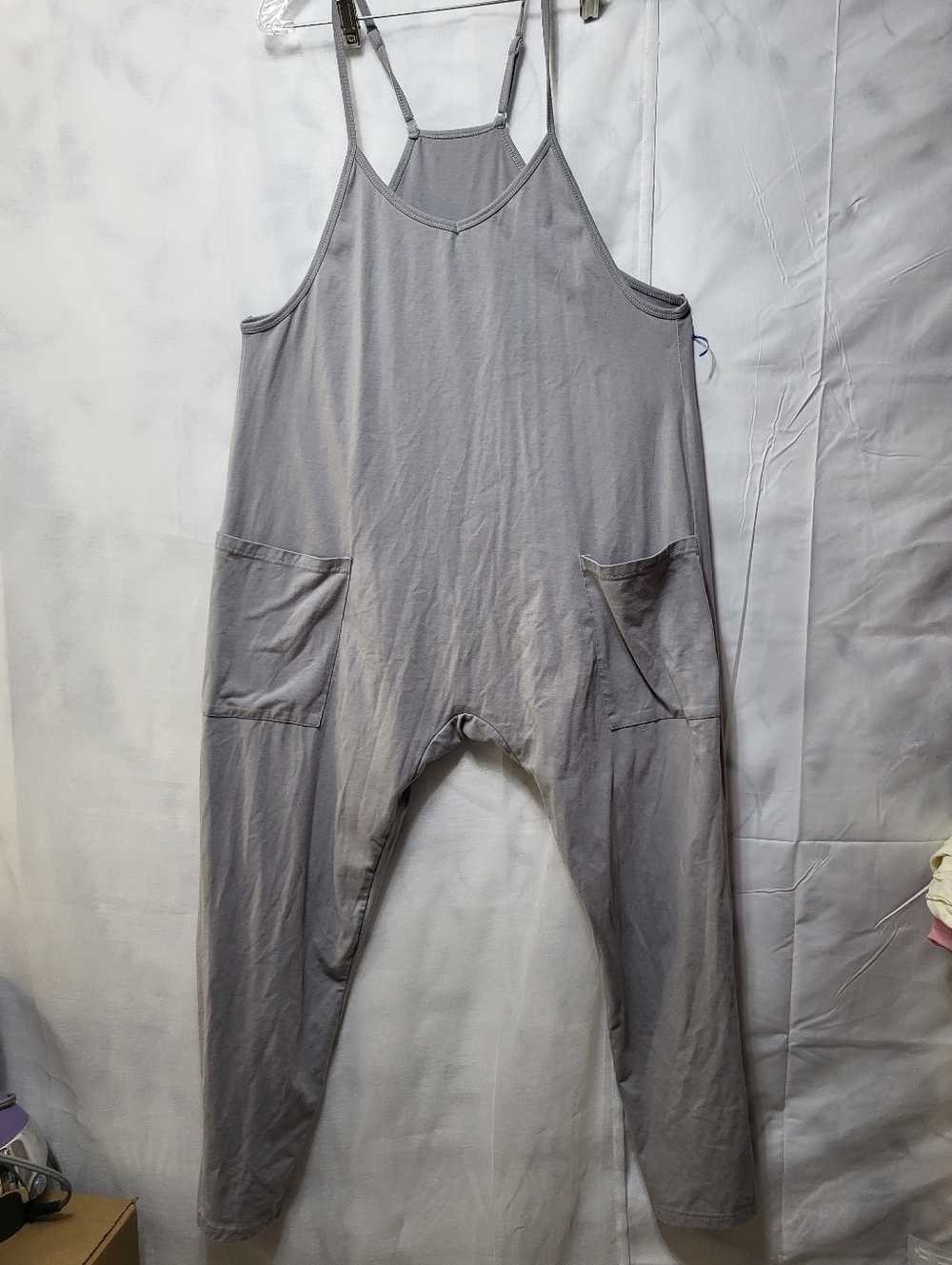 Bundle Jumpsuit Relaxed Spaghetti-Strap. - Picture 9 of 10